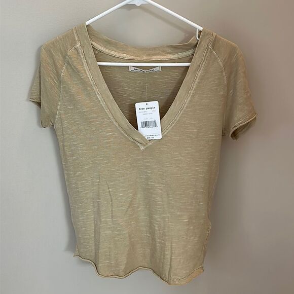 NWT We The Free / Free People V-Neck Top - Picture 1 of 5